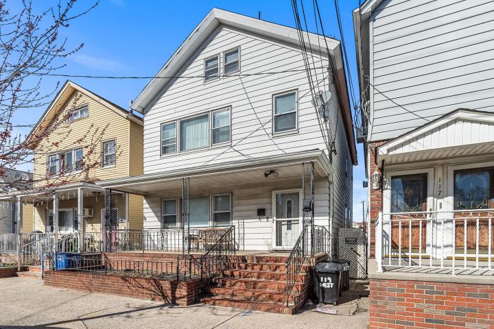 Photo of 119 West 21st Street, Bayonne NJ