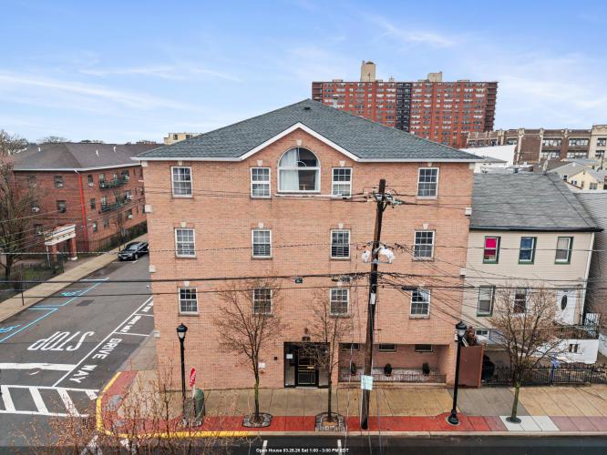 Photo of 401 Bergenline Avenue 15