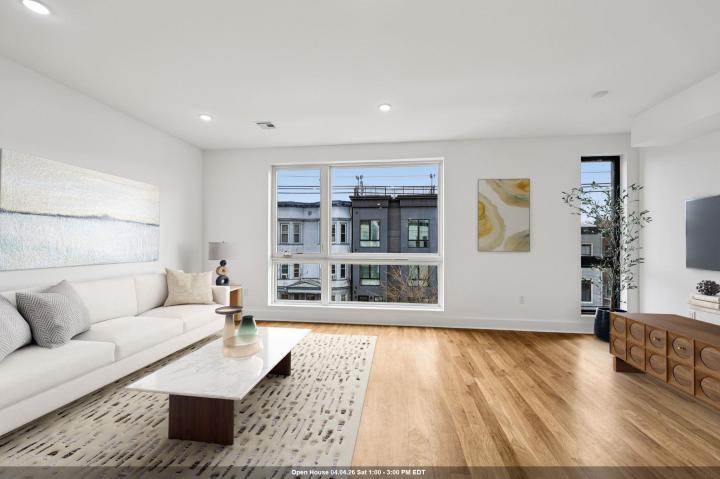 Photo of 1003 Summit Avenue 3, Jersey City Heights NJ