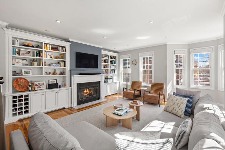 Photo of 456 9th Street 49, Hoboken NJ