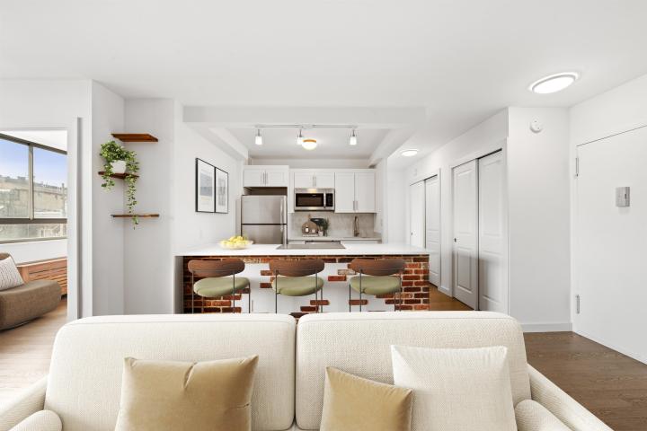 Photo of 100 Manhattan Avenue 416