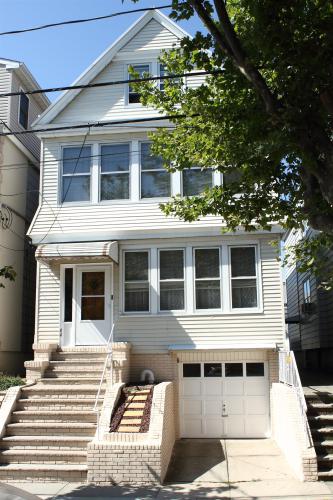 Photo of 44 East 36th Street