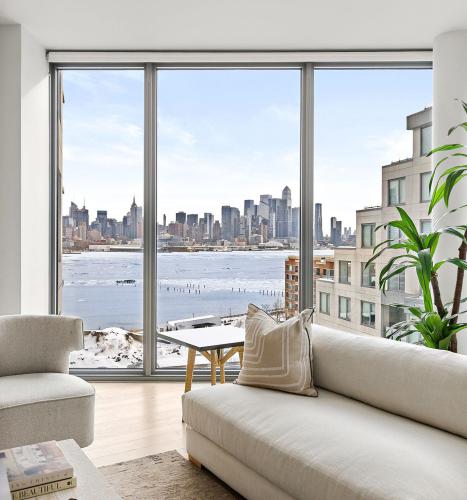 Photo of 9 Avenue At Port Imperi 0911, West New York NJ