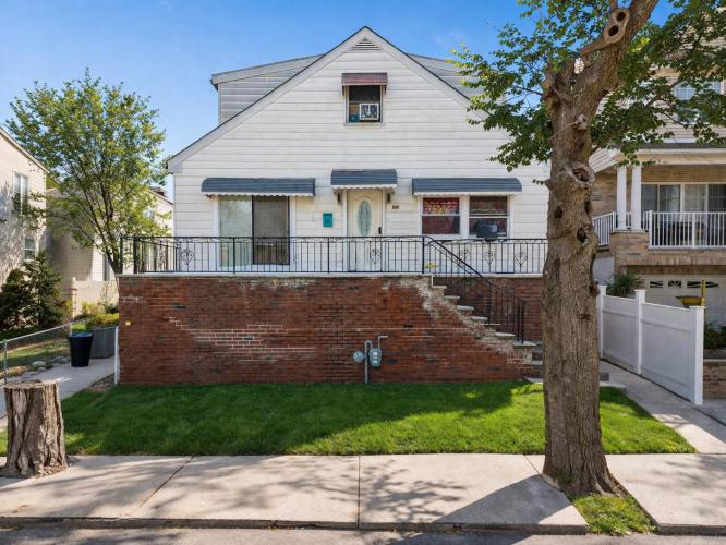 Photo of 68-70 East 5th Street