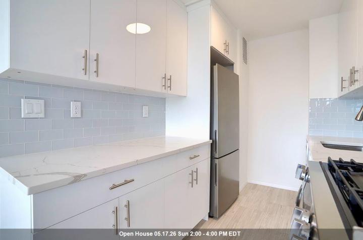 Photo of 500 Central Avenue 714