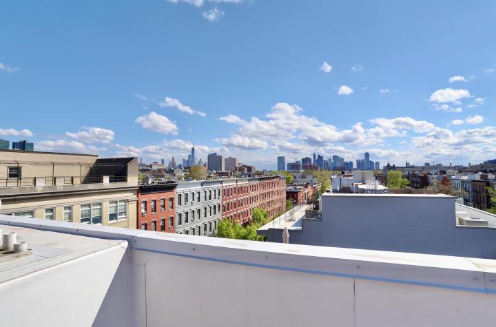 Photo of 842 Park Avenue 502