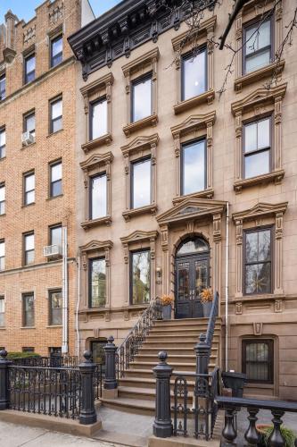 Photo of 926 Hudson Street, Hoboken NJ