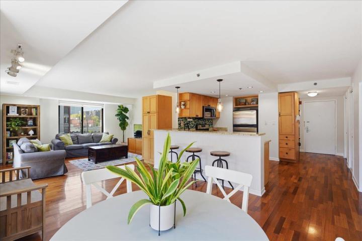 Photo of 700 1st Street 3h, Hoboken NJ