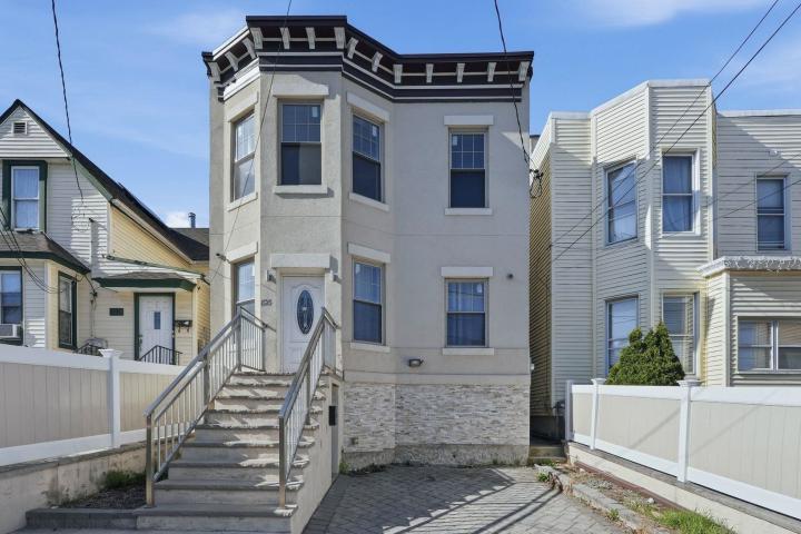 Photo of 1525 38th Street