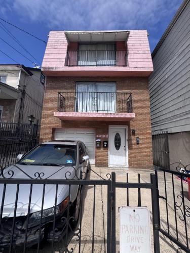 Photo of 308 5th Street