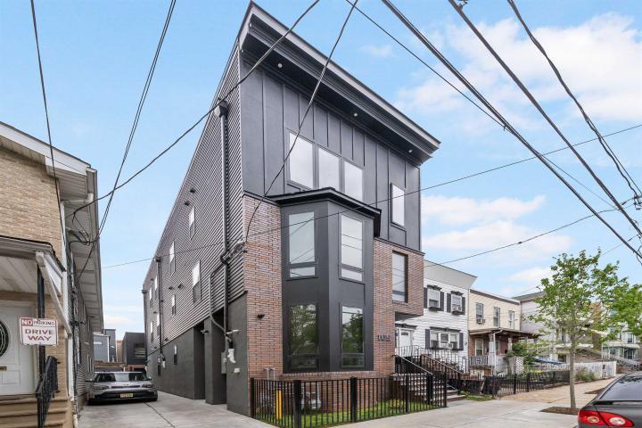 Photo of 109 Webster Avenue 1