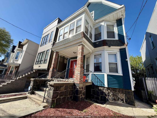 Photo of 244 Clinton Avenue