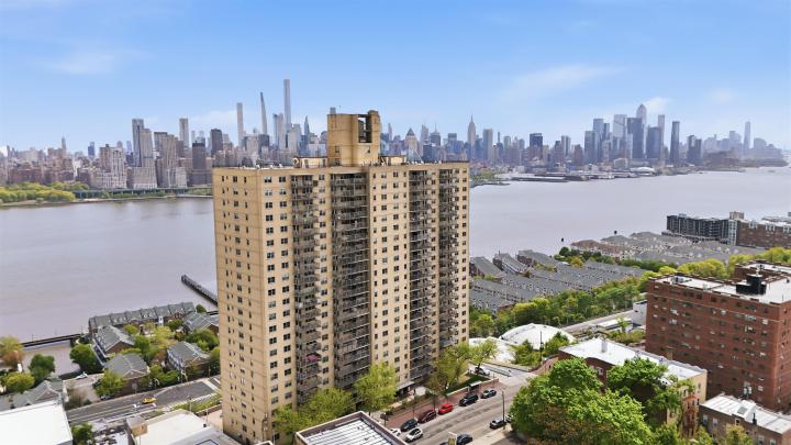 Photo of 6600 Blvd East 22f, West New York NJ