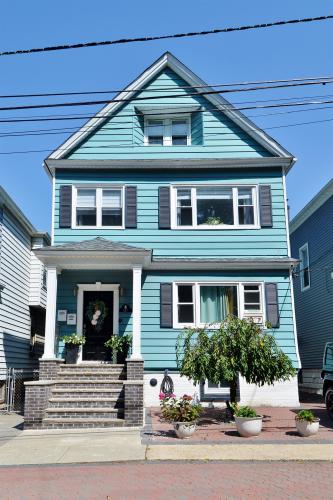 Photo of 187 West 48th Street