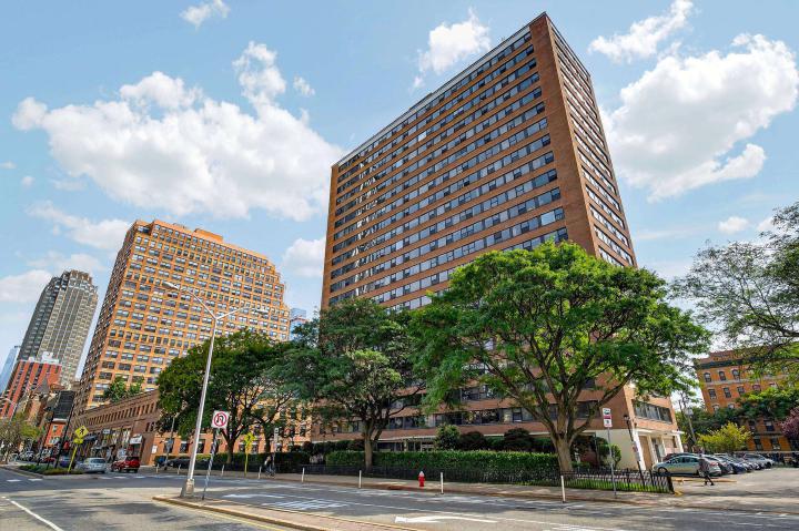 Photo of 135 Montgomery Street 18c