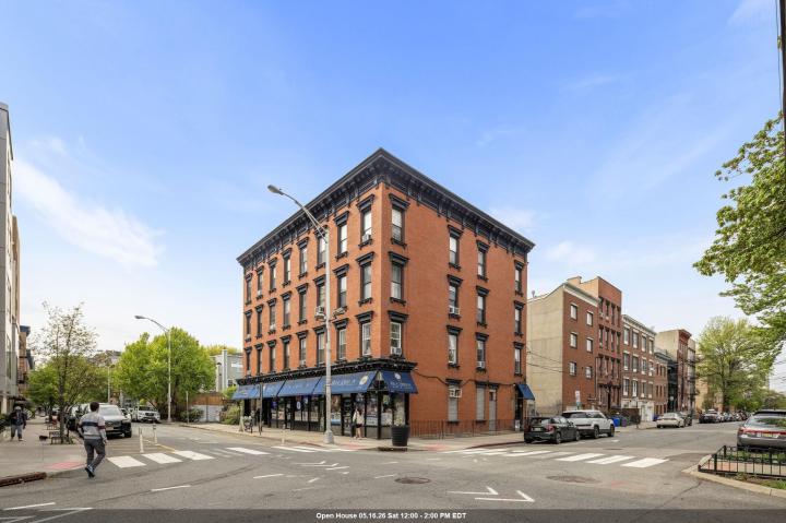 Photo of 450 1st Street 5, Hoboken NJ