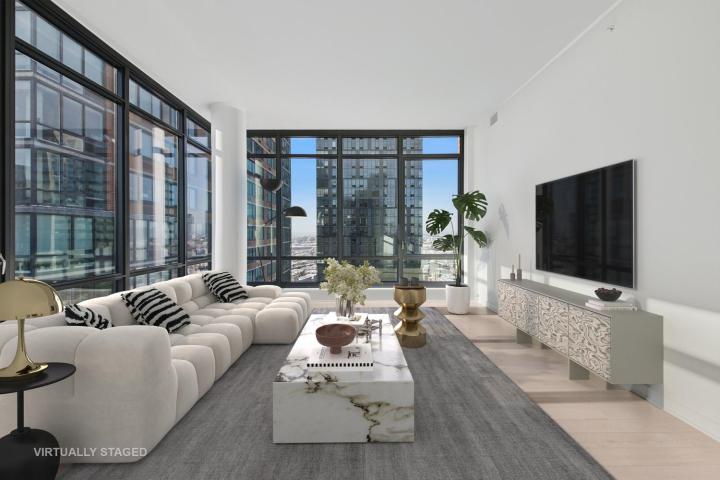 Photo of 155 Bay Street 3307