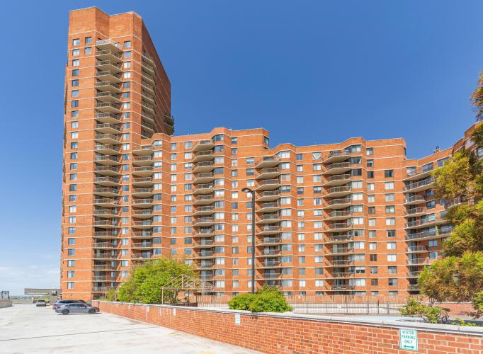 Photo of 831 Harmon Cove Tower, Secaucus NJ