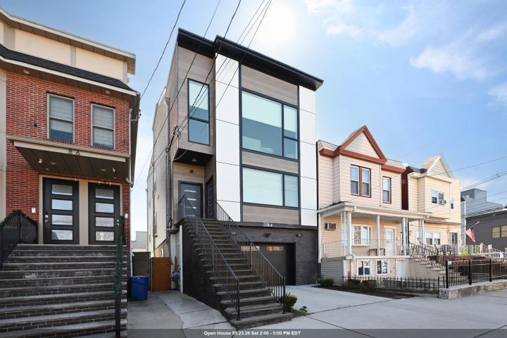 Photo of 84 Nelson Avenue A