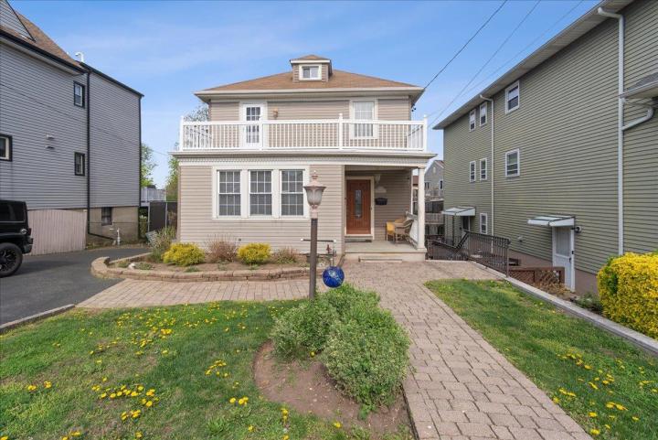 Photo of 1119 Stonewall Lane