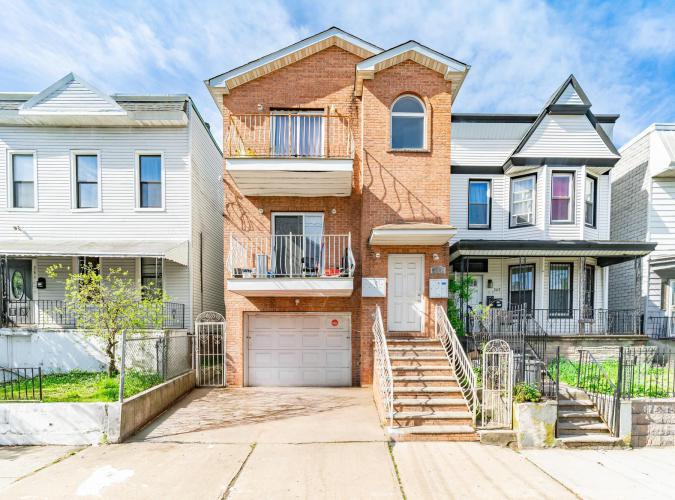 Photo of 263 Forrest Street, Jersey City Bergen Lafayette NJ