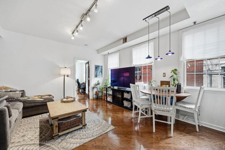 Photo of 61 6th Street 1, Hoboken NJ