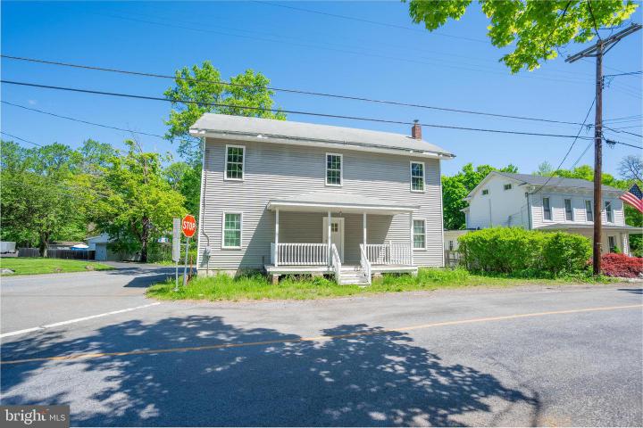 Photo of 571 Main St Pattenburg, Asbury NJ