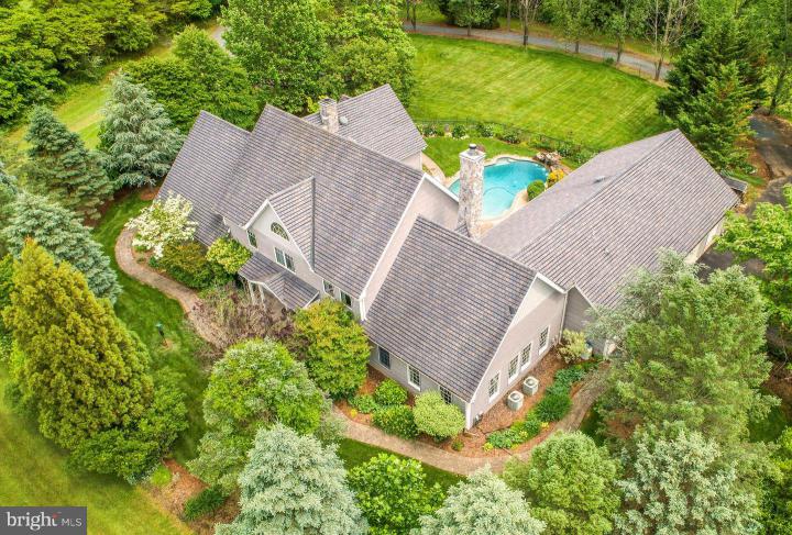 Photo of 80 Linvale Road, Ringoes NJ
