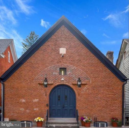 Photo of 247 N Main Street, Lambertville NJ