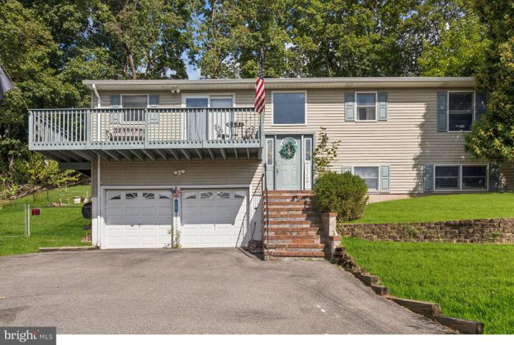 Photo of 231 Milford Mount Pleasant Road, Milford NJ