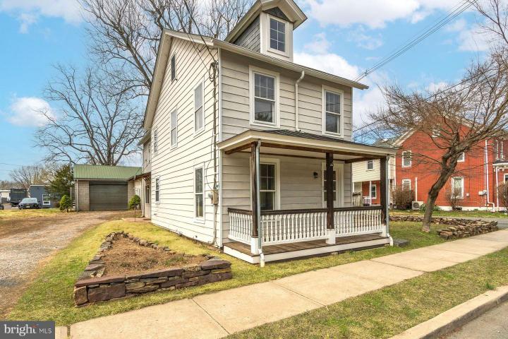 Photo of 237 N Main Street