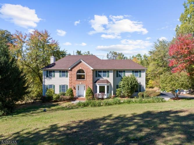 Photo of 5 Sky View Garden Road, Clinton NJ
