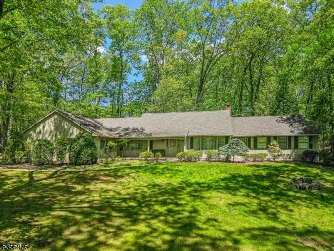 Photo of 14 William Barnes Road, Raritan NJ