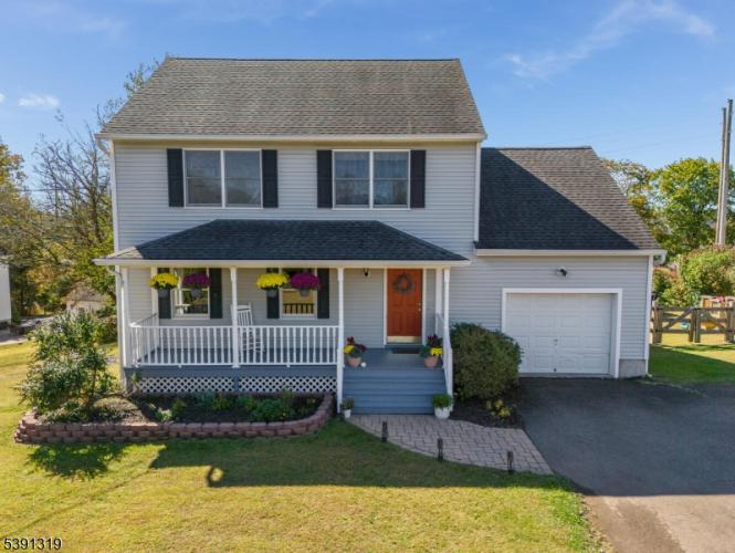 Photo of 16 Chestnut Avenue, Frenchtown NJ