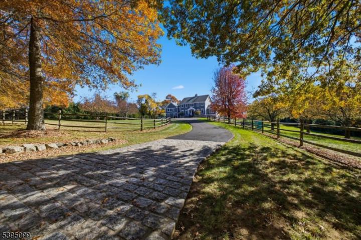 Photo of 9 Doefield Road, Lebanon NJ