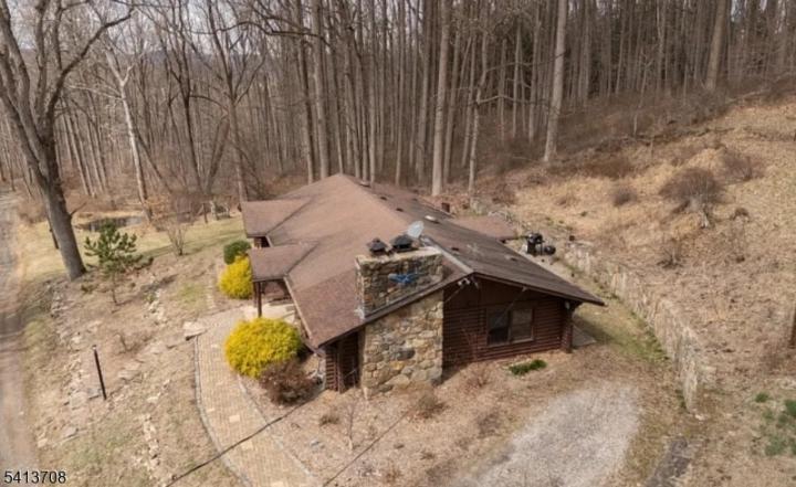 Photo of 7 Derry Run Lane, Lebanon NJ