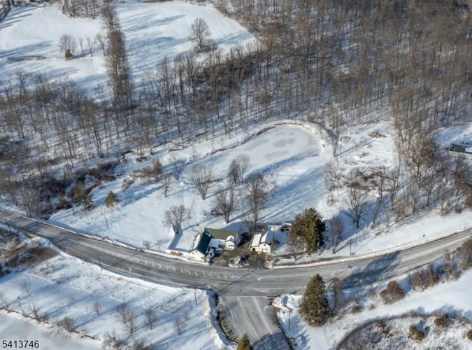 Photo of 120 Fairmount Road East