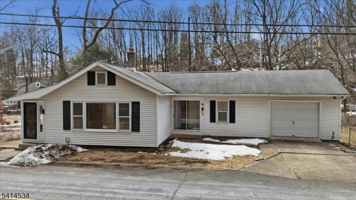 Photo of 213 York Road