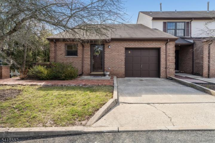 Photo of 8 Betty Court, Lebanon NJ