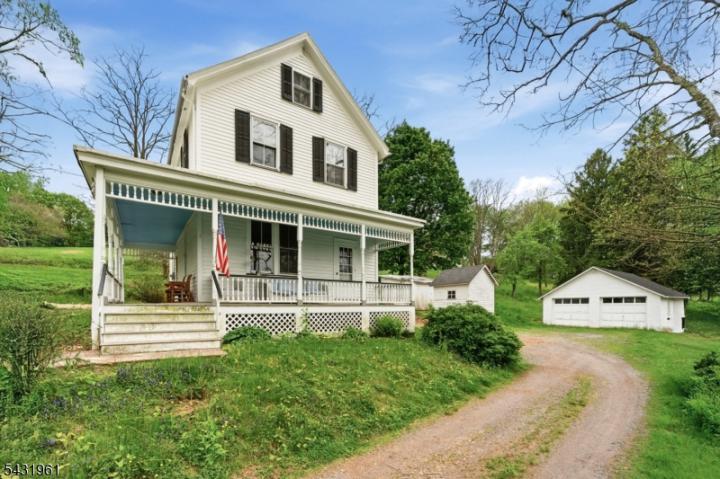 Photo of 206 Race Street