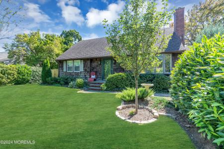 Photo of 328 White Road, Little Silver NJ