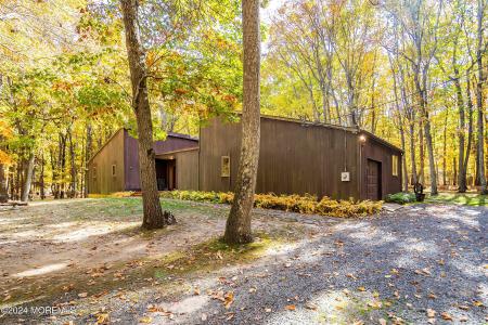 Photo of 2 Filmore Drive, Millstone NJ