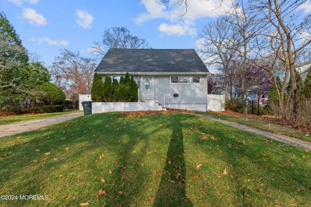 Photo of 409 Wells Avenue, Oakhurst NJ