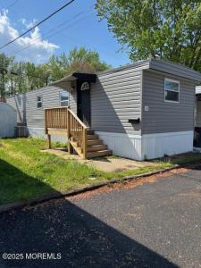 Photo of 12 Sams Court, Hazlet NJ