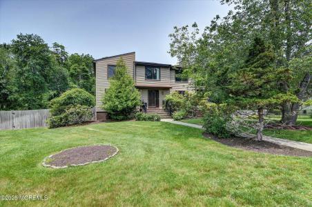 Photo of 19 Northwoods Road