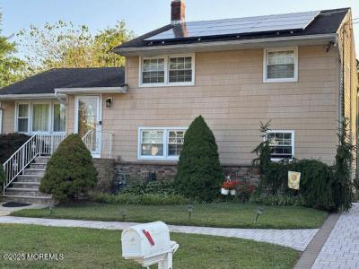 Photo of 3 Manor Drive, Neptune NJ