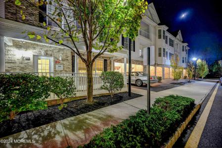 Photo of 112 Regency Court, Morganville NJ