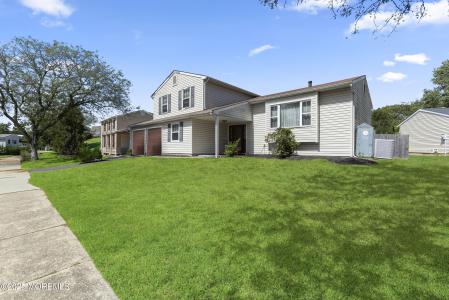 Photo of 11 Nantucket Court