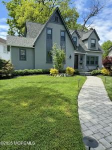 Photo of 574 N Edgemere Drive, West Allenhurst NJ