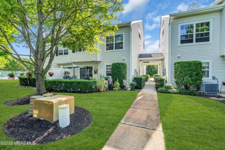 Photo of 127 Medinah Court, Howell NJ